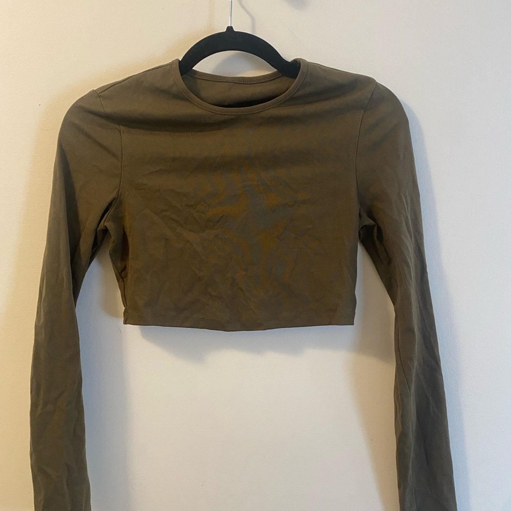 SHEIN Green Fitted Long Sleeve Crop Top